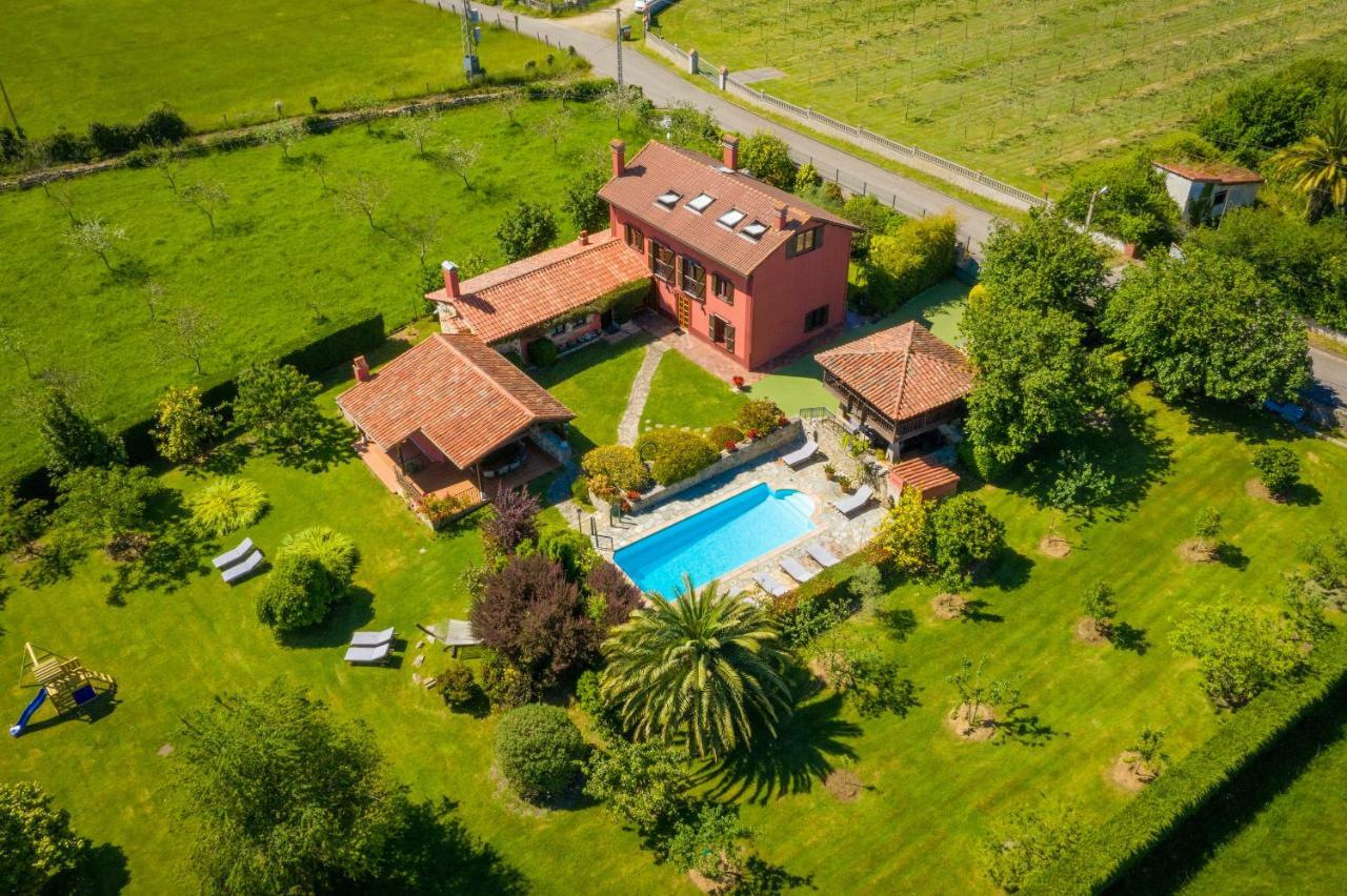 Hostal Casa de Aldea con Piscina Calefactada Villaviciosa  Exterior foto