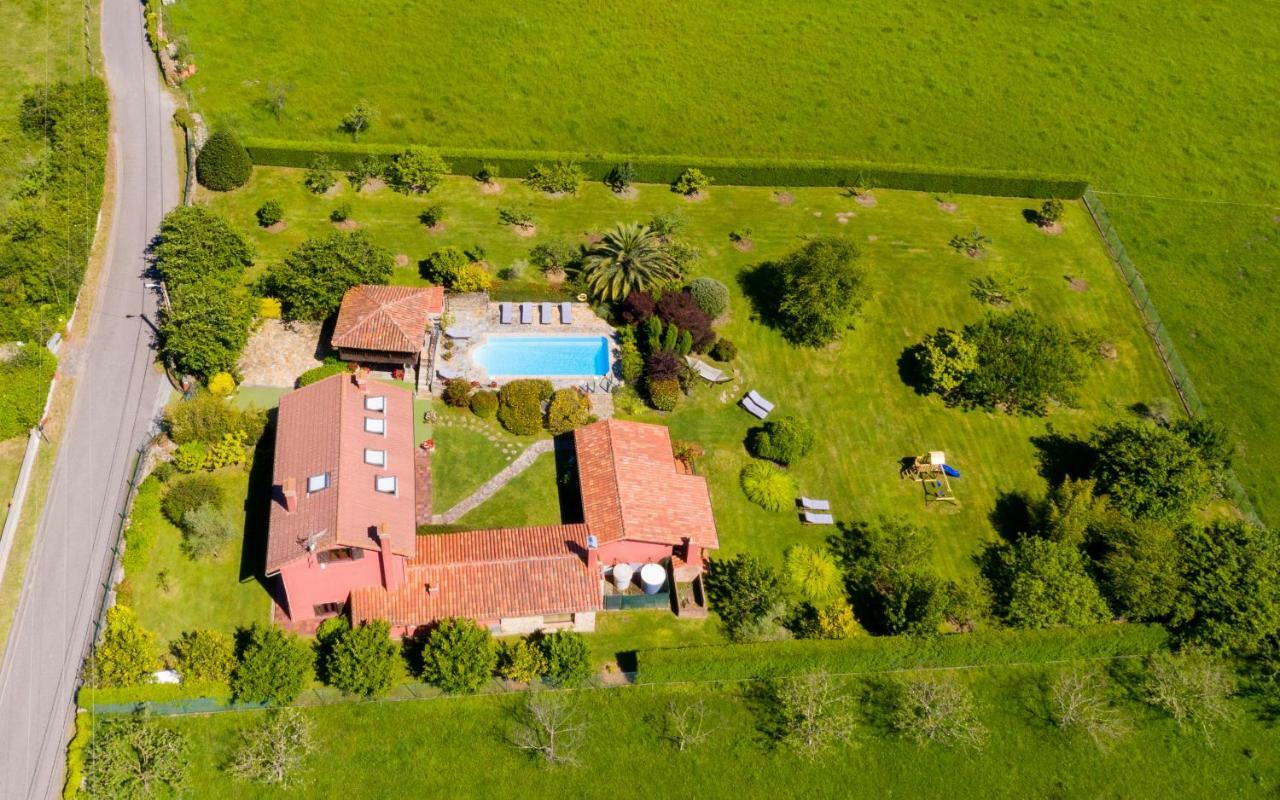 Hostal Casa de Aldea con Piscina Calefactada Villaviciosa  Exterior foto