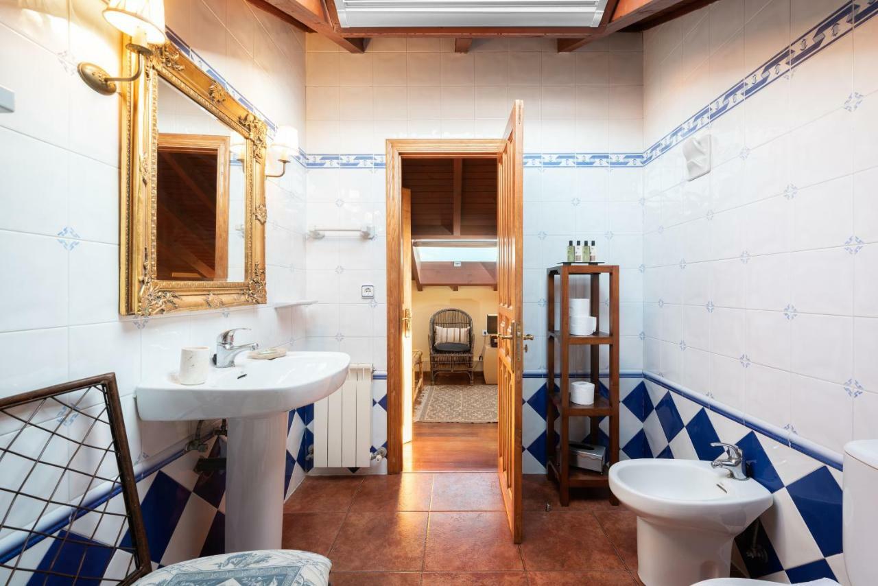 Hostal Casa de Aldea con Piscina Calefactada Villaviciosa  Exterior foto