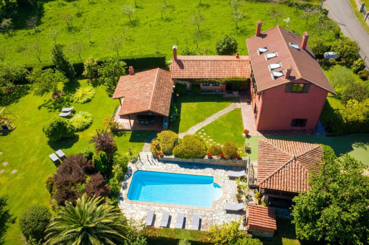 Hostal Casa de Aldea con Piscina Calefactada Villaviciosa  Exterior foto